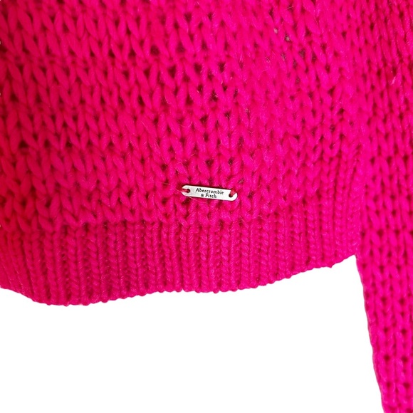 NWT Abercrombie & Fitch Loose Knit Long Sleeve Hot Pink Sweater Size Small - Picture 4 of 8